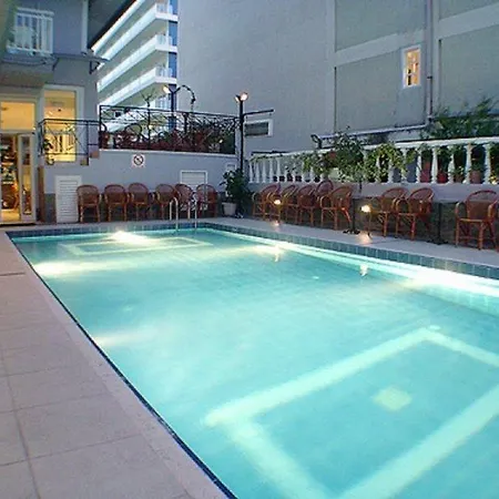 Venus Hotel 2*