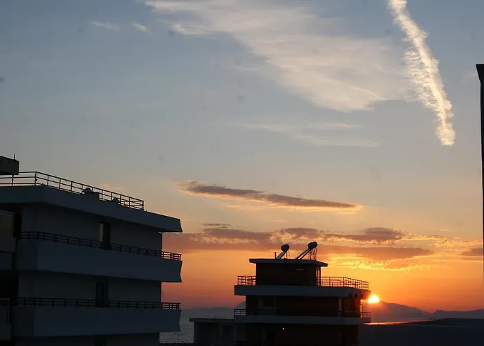 Venus 2* עיר רודוס